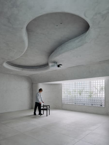 AK Plaza Museum C