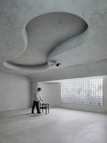 AK Plaza Museum C
