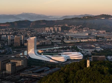 Xinchang Globular Center