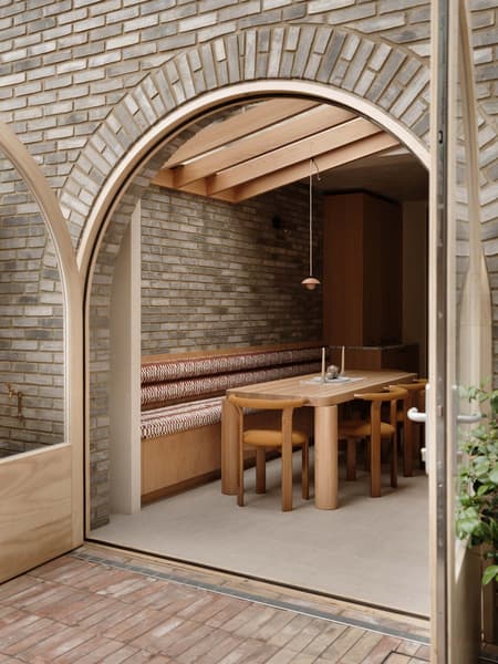 Islington House by Hamish Vincent Design