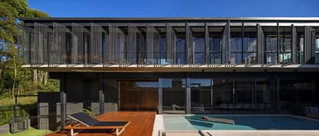 Península House