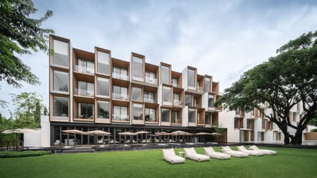 Riva Vista Riverfront Resort