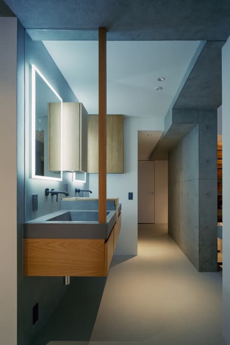 House and Office in Hokusetsu