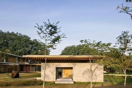 Bosque House