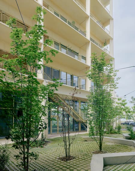 Facette Bordeaux Workspace