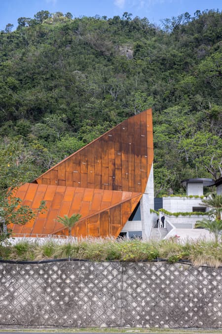 Paul Chiang Art Center