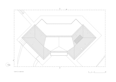 Soltróia House