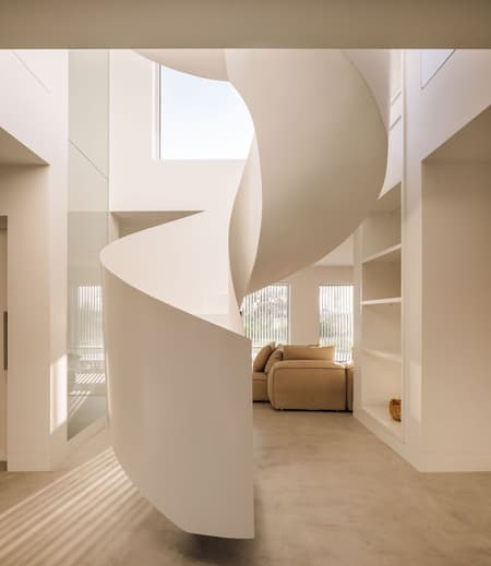 Soltróia House