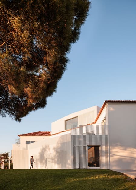 Soltróia House