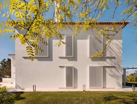 Soltróia House