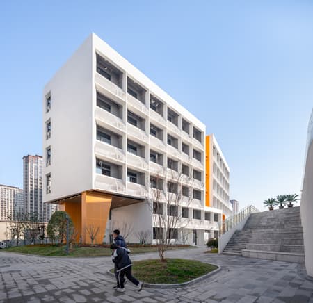 Quzhou No.6 Experimental School