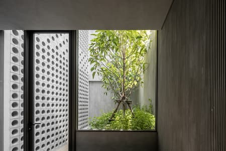 Sailom House