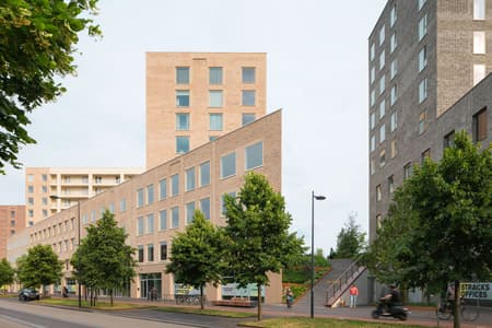 5TRACKS Mixed-Use District