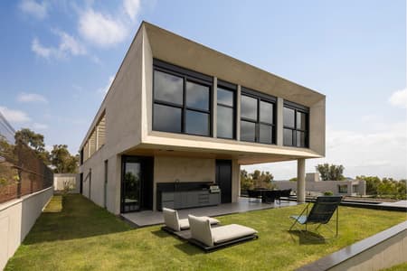 GM House