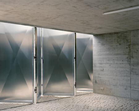Guardhouse and Garage in a Recreational Estate